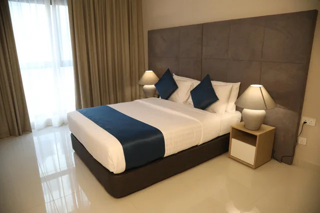 Deluxe, Double Bed, The Jewel Hotel 2/7