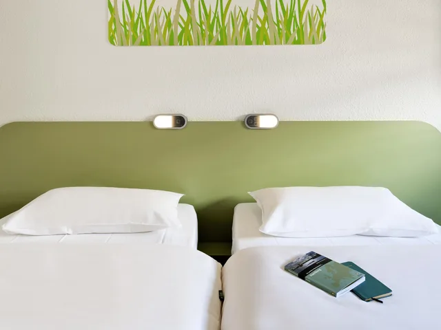 غرفة ثلاثية بسرير بطابقين، Ibis Budget Courbevoie Paris La Defense 1 5/6