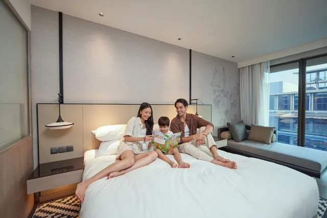 غرفة ديلوكس بسرير كينج لغير المدخنين، Courtyard by Marriott Bangkok Suvarnabhumi Airport 4/10