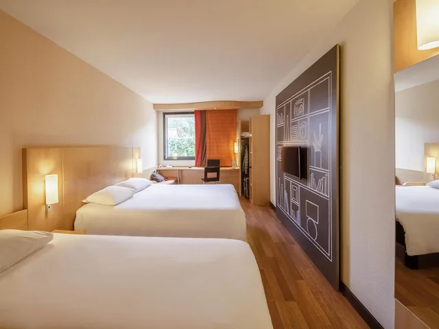 غرفة قياسية بسرير مزدوج وسرير فردي، Ibis Sarlat 2/10