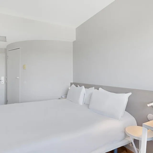 غرفة مزدوجة، B&B HOTELS Zaragoza Centro 2/7