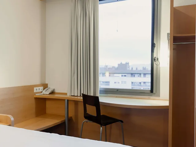 غرفة قياسية بسريرين منفصلين، Ibis Barcelona Mollet 6/6
