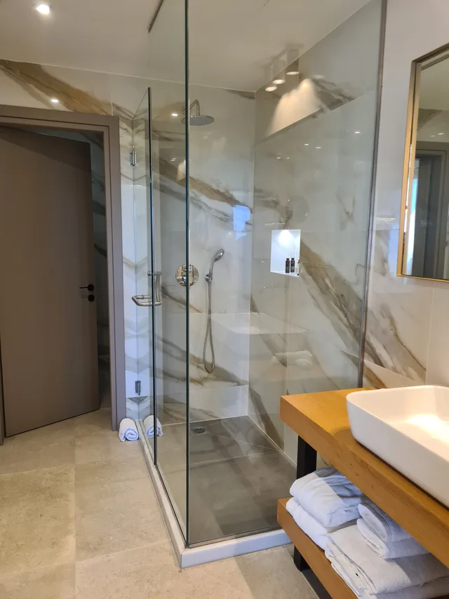 Galaxy, Suite, Outdoor Jetted Tub، Celestial All Suites - Adults Only 2/2