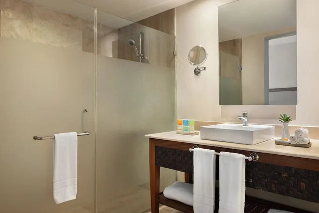 Sun Club, Junior Suite, King Bed, Tropical View، Sunscape Coco Punta Cana 1/1