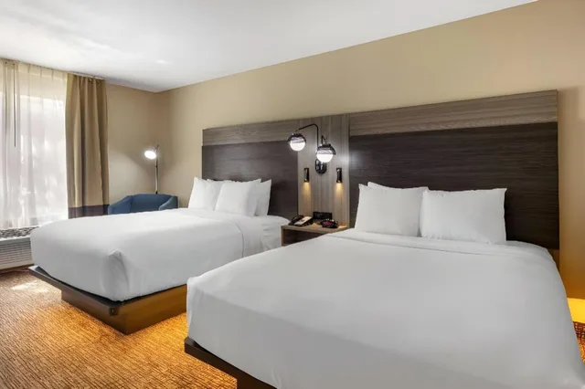 غرفة بسريرين مزدوجين لذوي الإعاقة، Comfort Inn and Suites North Dallas-Addison 2/2