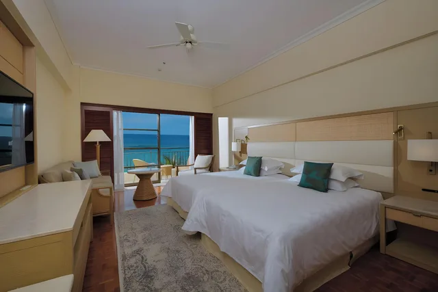 Superior, Ocean Front, The Busena Terrace 1/1