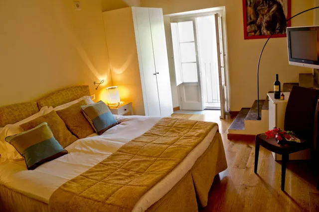 غرفة سوبيريور بسرير مزدوج بإطلالة على الجبل، Tenuta San Pietro Luxury Hotel and Restaurant 1/2