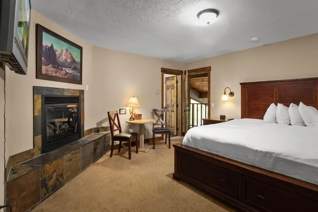 جناح عائلي بأسرّة بطابقين وسرير بطابقين وسرير كوين، Duck Inn Lodge 4/5
