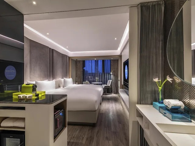 غرفة قياسية بسريرين منفصلين، Novotel Yangzhou Slender West Lake 5/5