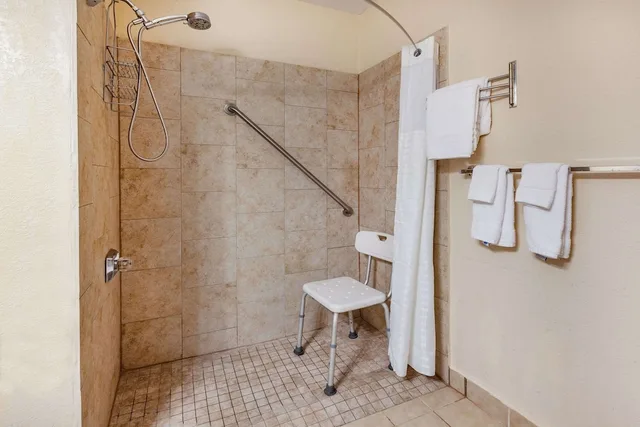 Room, 2 Double Beds, Pet Friendly, Accessible, Baymont by Wyndham Perrysburg/Toledo 7/9