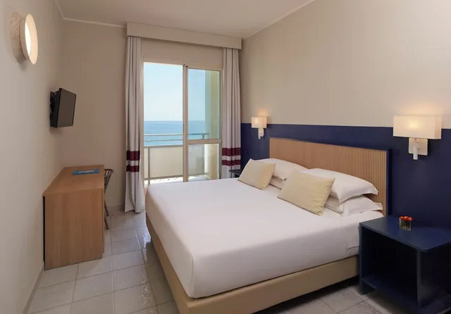 Classic, Triple, Double Bed, Sea View, Sofa, Serena Majestic Hotel Residence 1/1
