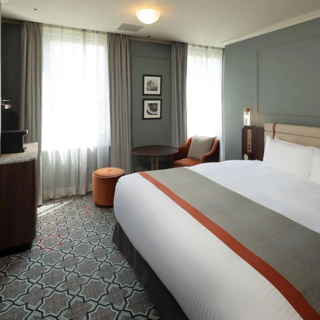 غرفة بسرير كوين في المبنى الرئيسي، Sapporo Grand Hotel 3/10
