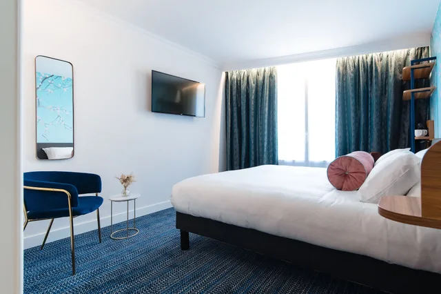 Executive, Triple, 3 Beds, Eiffel View، Hotel Bleu de Grenelle 2/2