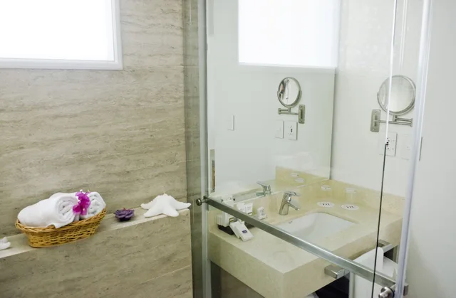غرفة سوبيريور بسرير كينج مع أريكة، Mercure Santa Marta Emile 10/10