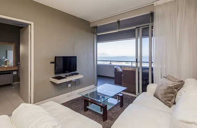 2 Bedrooms, Queen Bed, Balcony, Ground Floor, Infinity Self-Catering Apartments 3/5