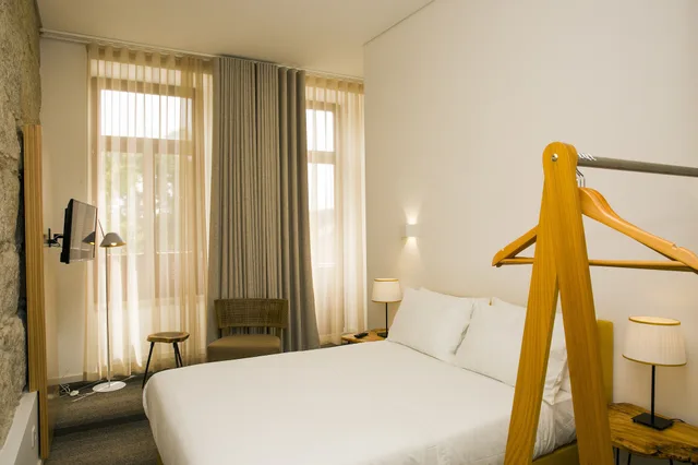 غرفة ديلوكس بسرير مزدوج، Bo - Álvares Cabral Guest House 1/6