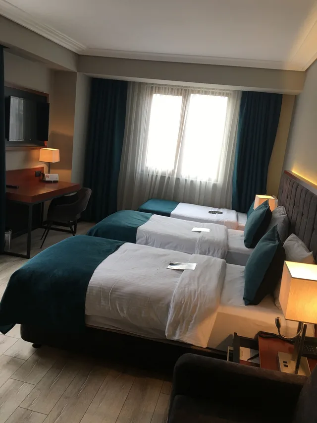 Standard, Grand Vaves Hotel 2/10