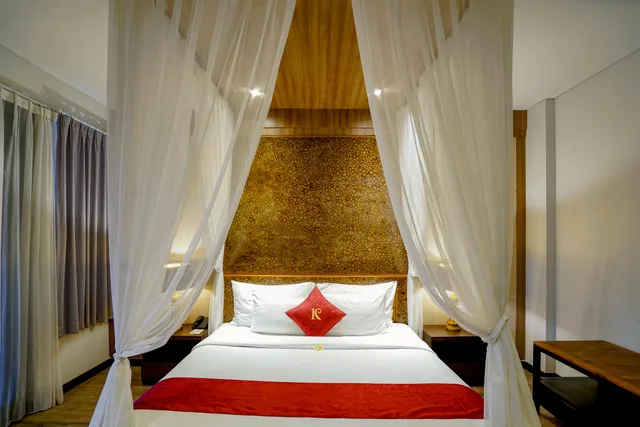 Penthouse, Queen Bed, The Kirana Canggu Hotel 1/1