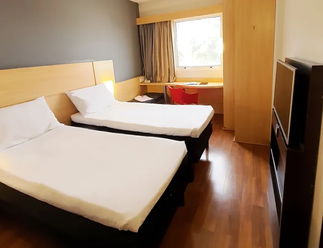 غرفة قياسية بسريرين منفصلين، Ibis Sao Jose Do Rio Preto 1/9