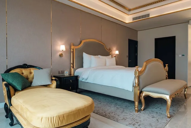 جناح تنفيذي بسرير كينج، Grand Plaza Hanoi 3/9