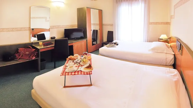 غرفة اقتصادية بسريرين منفصلين، Best Western Plus Soave Hotel 7/10
