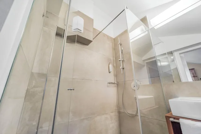 غرفة قياسية رباعية، Das Grune Hotel Zur Post - 100 Bio 4/6