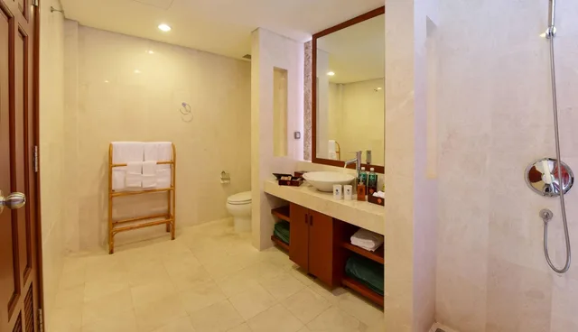 فيلا بسرير كينج، Furama Resort Da Nang 3/3