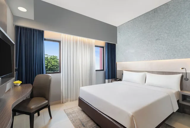 غرفة ديلوكس بسرير كوين، favehotel PGC Cililitan 3/6