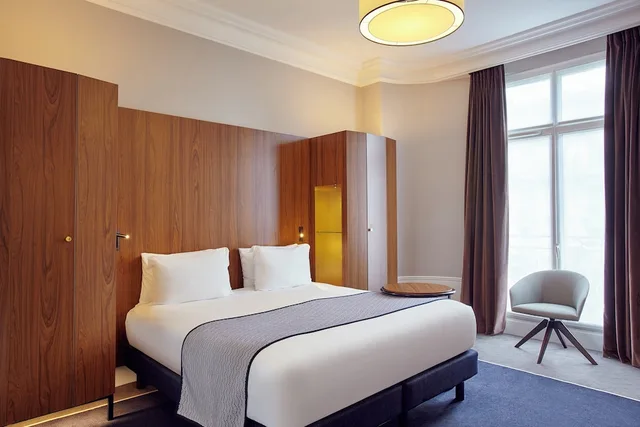 غرفة بريميوم بسرير كينج، Holiday Inn Paris - Gare De Lyon Bastille 2/4
