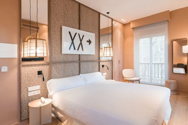 غرفة بريميوم بسرير مزدوج، U-Sense Granada Centro 3/5