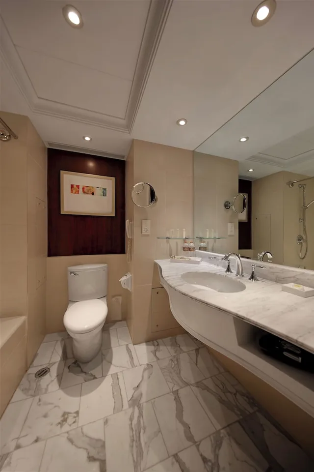 Superior, Twin Beds, Hotel Royal Macau 2/2