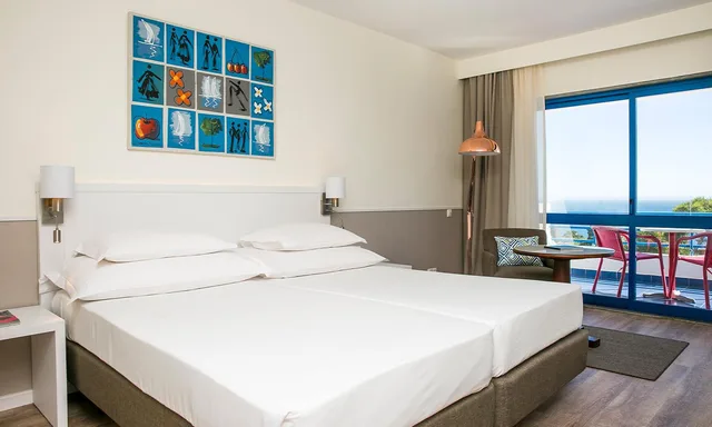 Deluxe, Triple, Sea View, Pestana Cascais Ocean and Conference Aparthotel 1/1