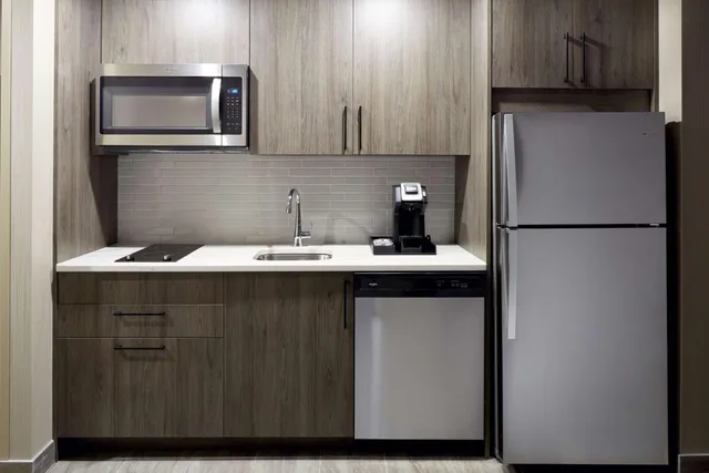 جناح بغرفتي نوم مع أريكة، Homewood Suites by Hilton Montreal Midtown 8/9