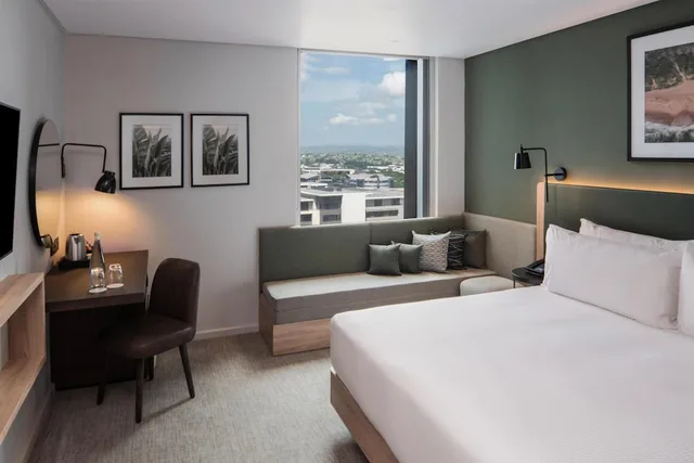غرفة أساسية بسرير كينج مع أريكة، Hilton Garden Inn Umhlanga Arch 6/9