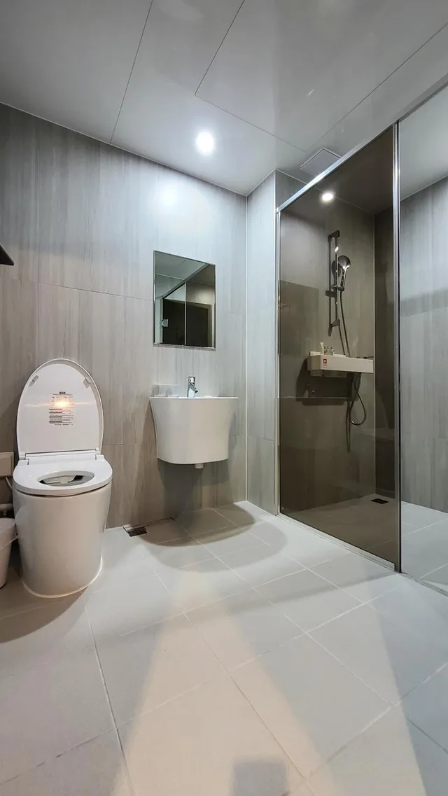 غرفة ديلوكس بسرير مزدوج بحوض استحمام، Hotel Ohevday 6/7