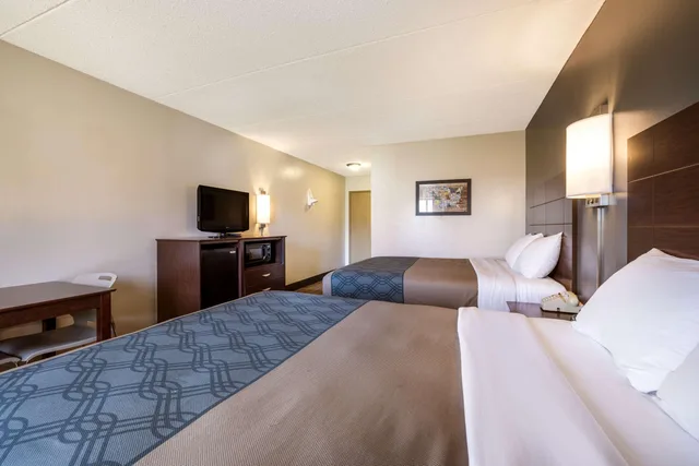 غرفة رباعية، Econo Lodge Darien Lakes 5/8