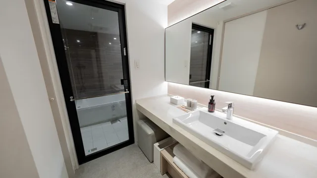غرفة قياسية بسريرين منفصلين، Hotel The Leben Osaka 2/2