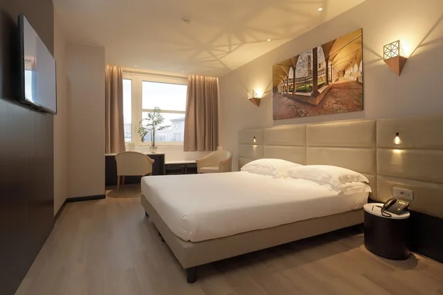 غرفة سوبيريور بسرير كوين، Sangallo Palace 7/10