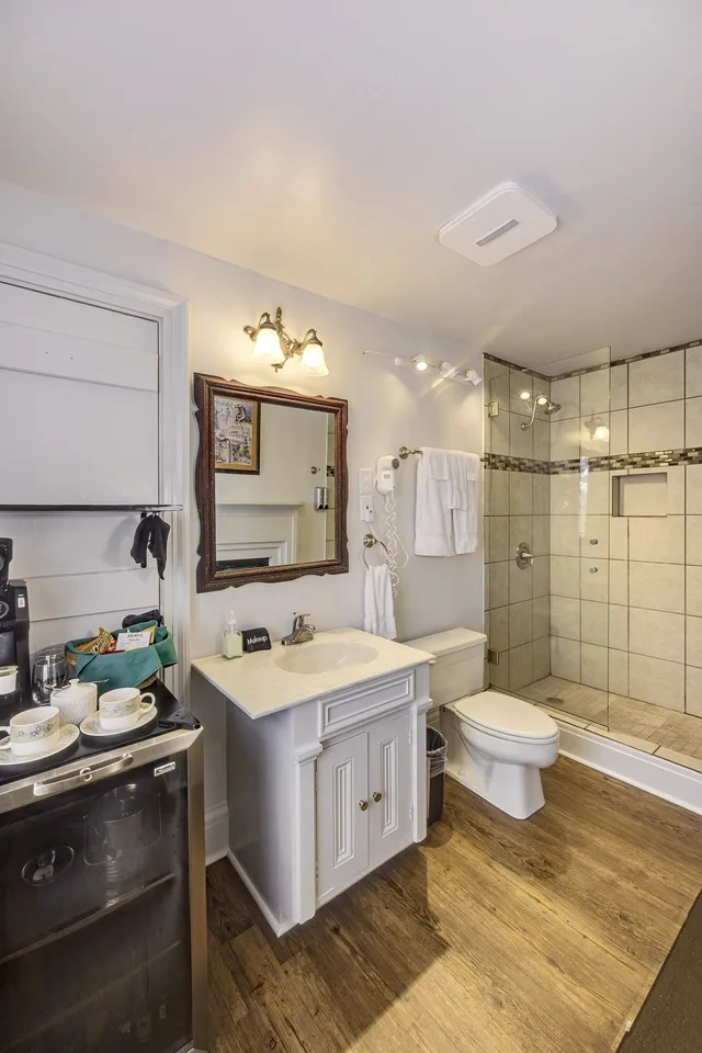 Old Quarter, Queen Bed، Anchuca Historic Mansion & Inn 8/8