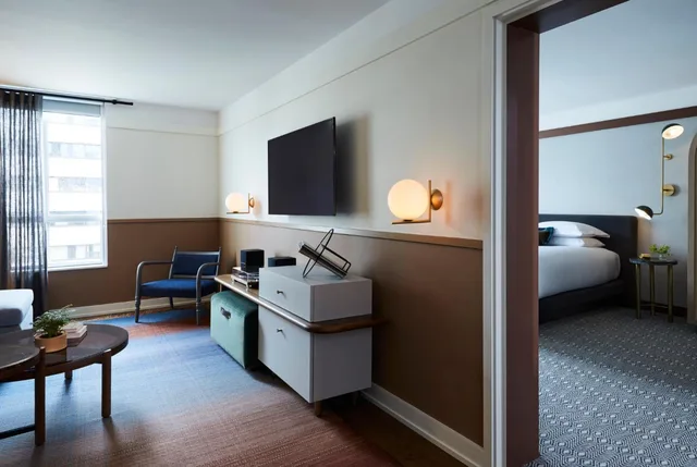 جناح بغرفة نوم واحدة، Kimpton Saint George Hotel 9/11