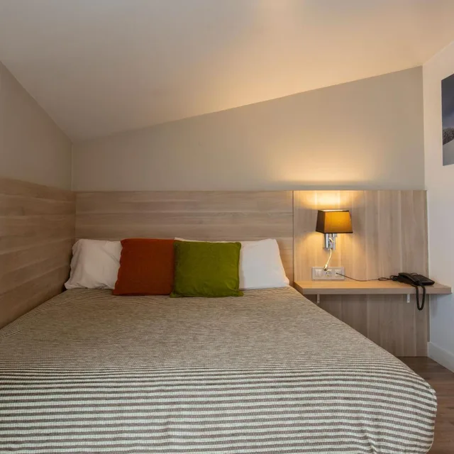 غرفة ثلاثية، Hotel Del Pui 8/10