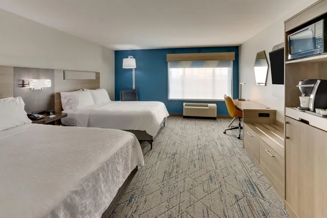 غرفة بسريرين كوين، Holiday Inn Express Suites Ardmore An Ihg Hotel 3/5
