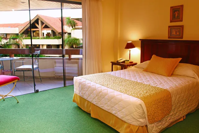غرفة عائلية بـ3 غرف نوم، Yotau All Suites Hotel 2/4