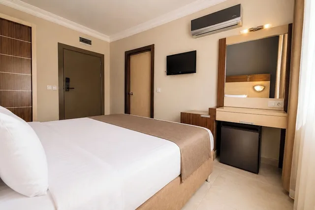 غرفة اقتصادية بسريرين منفصلين، Hawaii Suite Beach Hotel 1/9