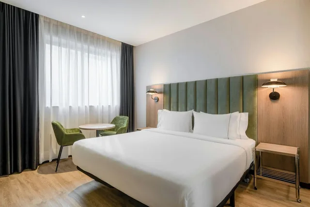 غرفة قياسية بسرير كينج، Ac Hotel Madrid Feria 4/20
