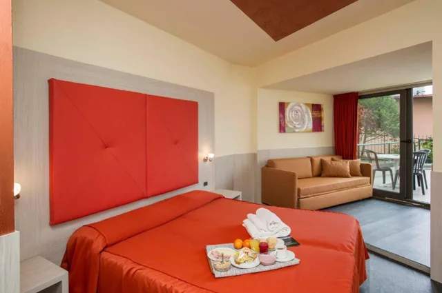 غرفة عائلية بشرفة، Hotel Sole Malcesine 1/1