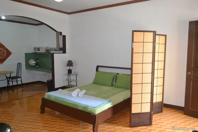 جناح سوبيريور بسرير كينج، Antonio's Apartelle & Suites 1/4