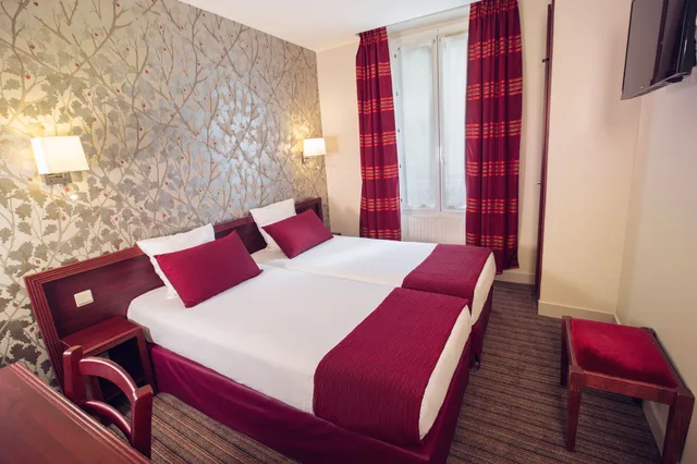 غرفة بسريرين منفصلين، TIMHOTEL PARIS GARE DE LYON 1/3