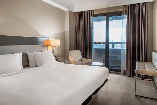 غرفة بسرير كينج بإطلالة على البحر، Ac Hotel Iberia Las Palmas By Marriott 1/6