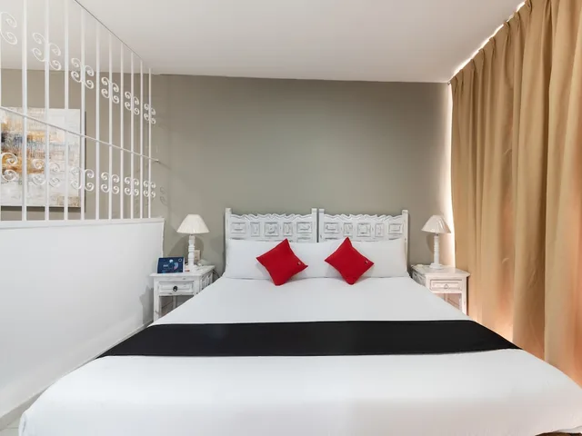 جناح استوديو ديلوكس بسرير كينج، Suites Internacional 1/10